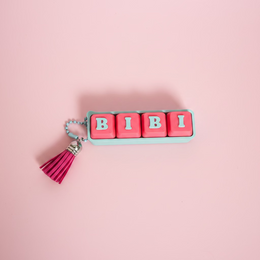 ميدالية كليكرز بالاسم — Click Your Name Keychain